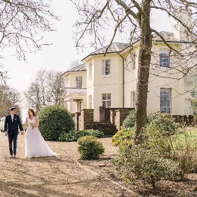 Take a step back in time with wedding venue Toddington Park