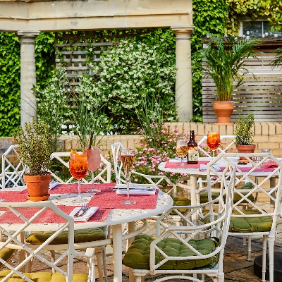 Sopwell House unveils a new Rosé Summer Terrace